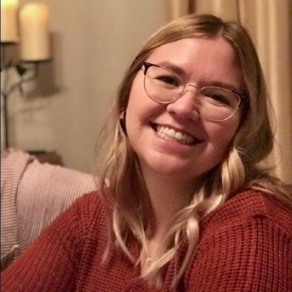 Meet your Posher, Carly